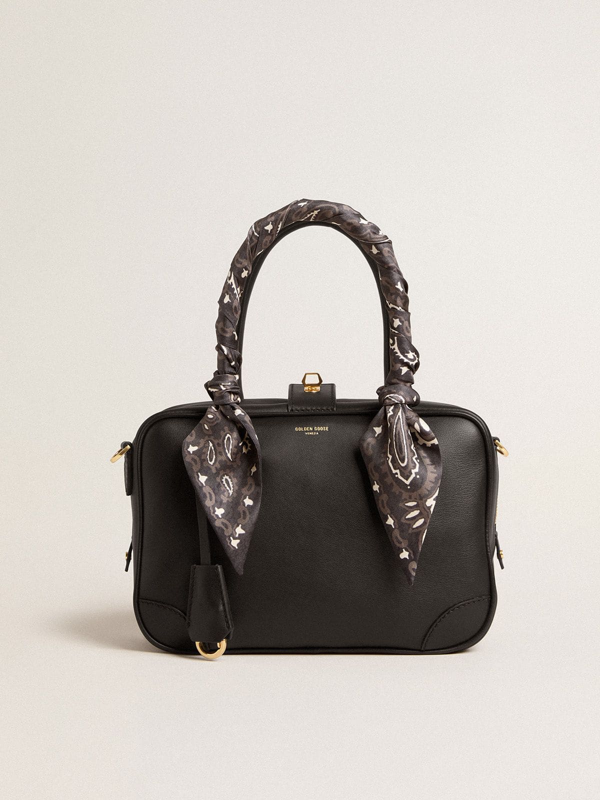 Vita Bag in smooth black leather with gold details | Golden Goose