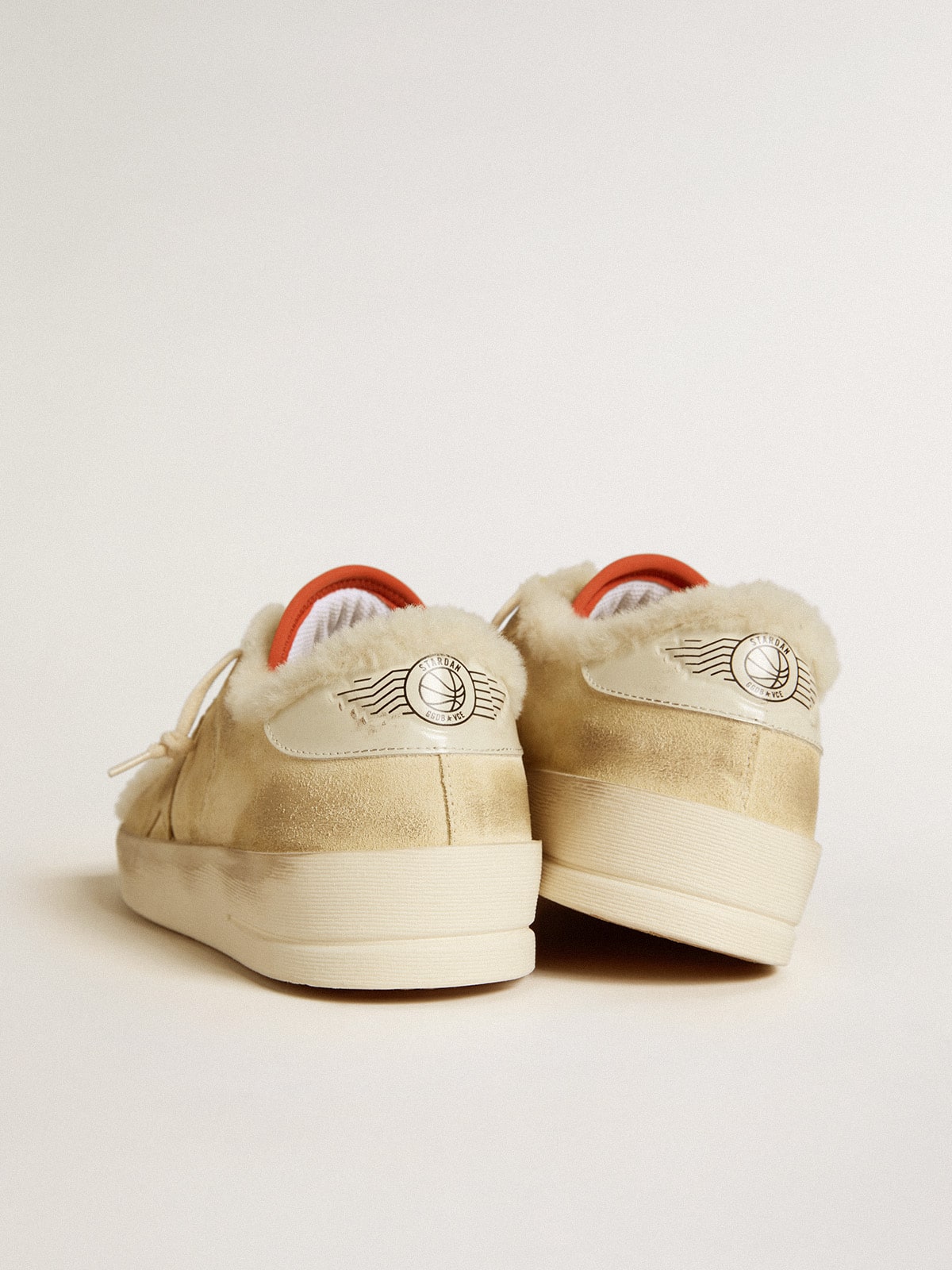 Stardan in beige suede with leather heel tab and shearling lining | Golden Goose