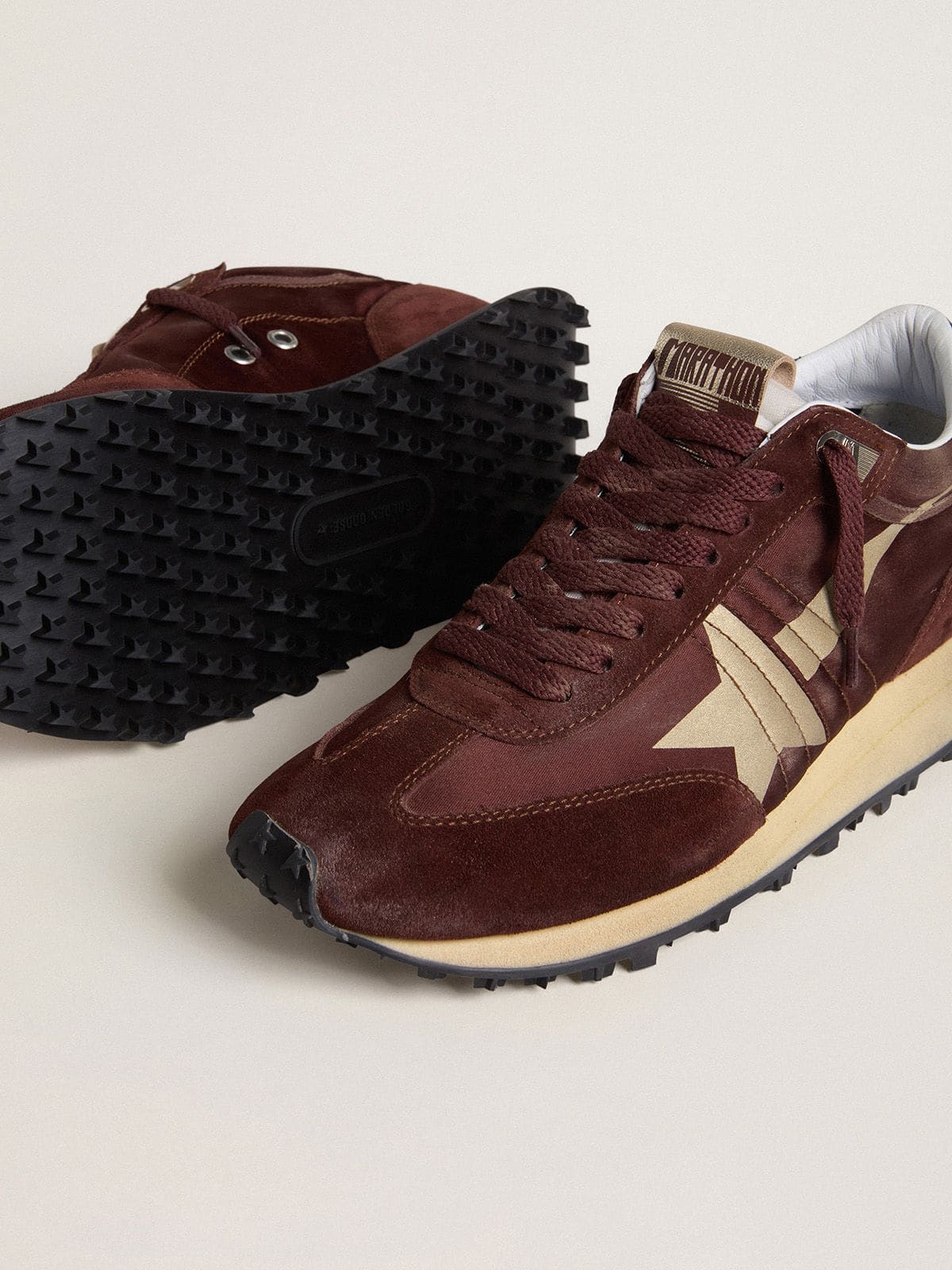 Women's Marathon with burgundy satin upper and platinum leather star | Golden Goose
