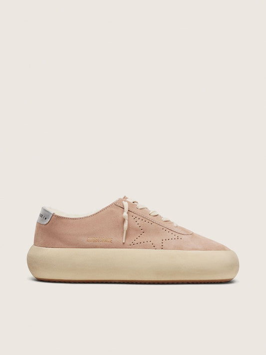 Women’s Space-Star in old rose suede with shearling lining | Golden Goose