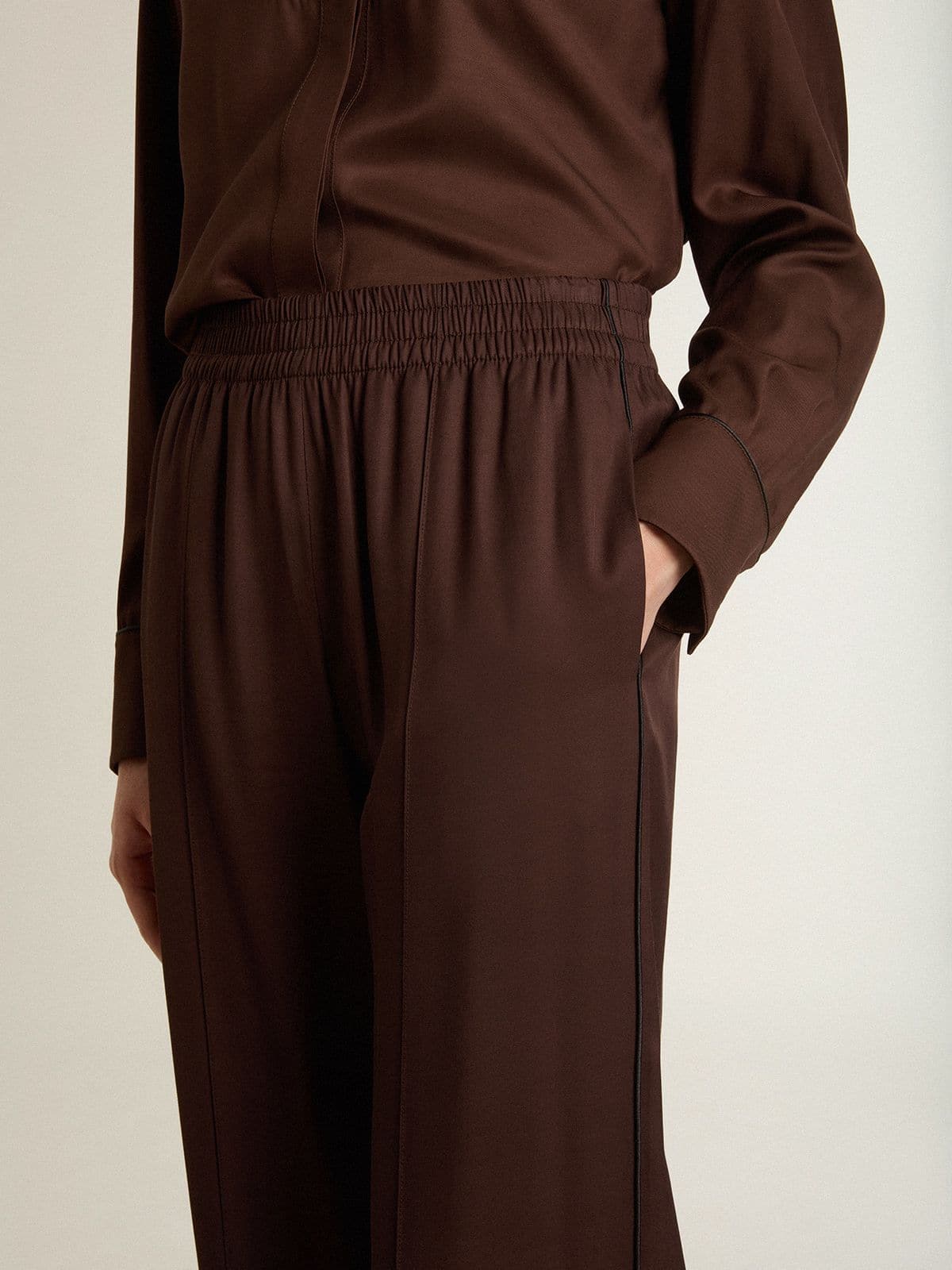 Women's brown jogging pants | Golden Goose