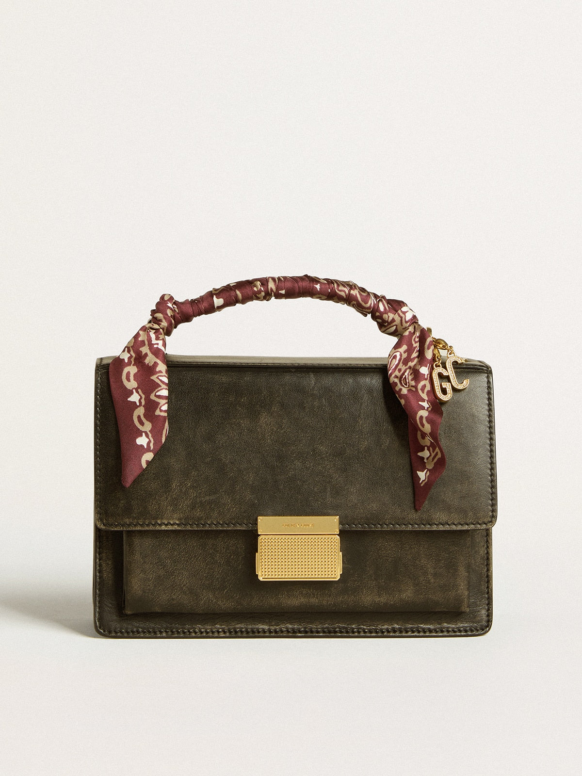Venezia Bag in black distressed leather with gold details | Golden Goose