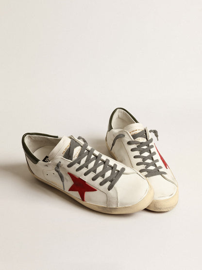 Men's Super-Star with red suede star and green leather heel tab | Golden Goose
