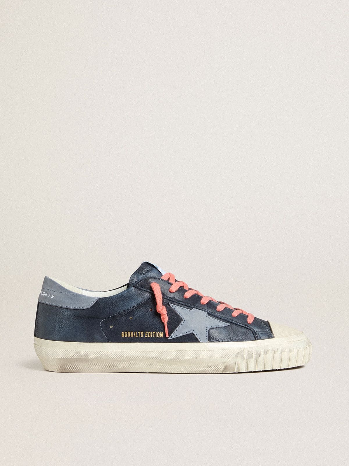 Super-Star in navy-blue leather with light blue leather star and heel tab | Golden Goose
