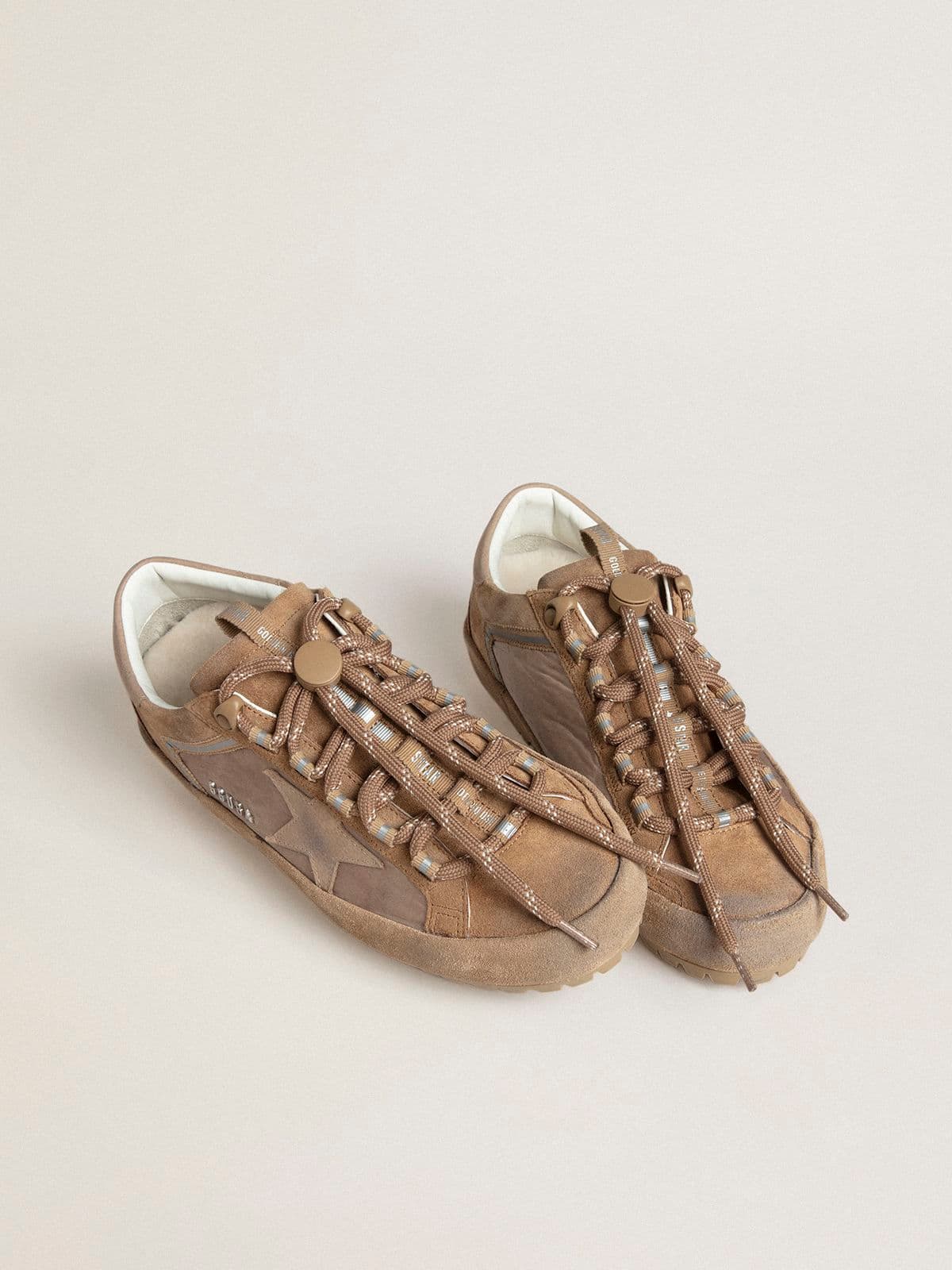 Men's Super-Star Ski in Dolmias and caramel suede with marble nubuck star and heel tab | Golden Goose