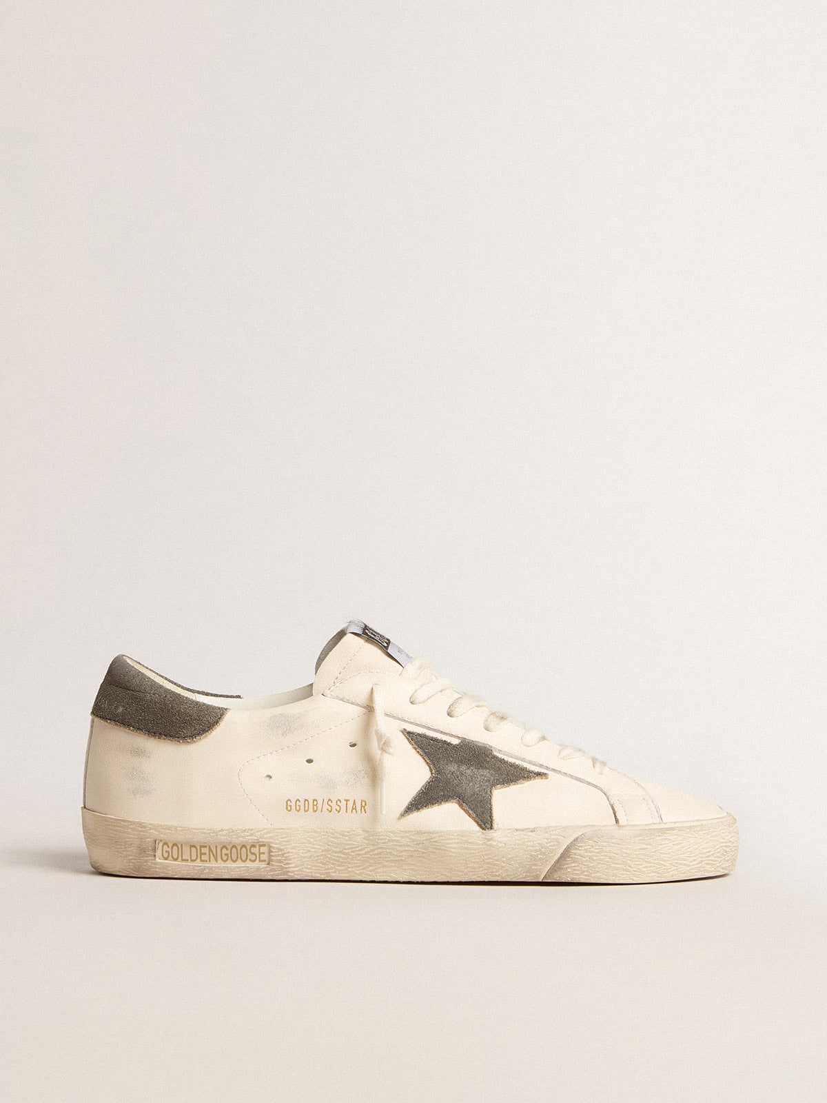 Super-Star in nappa with gray suede star and heel tab | Golden Goose