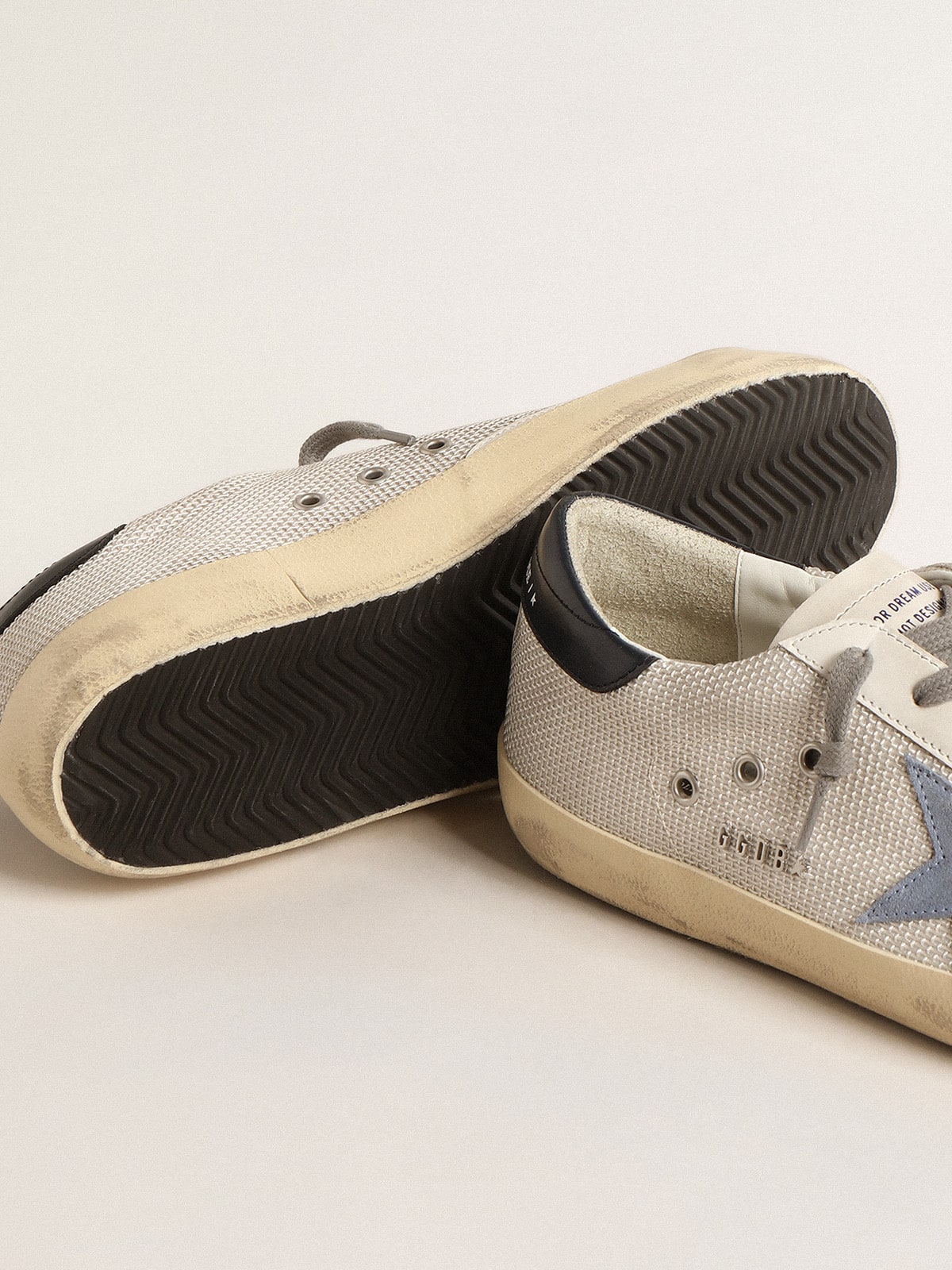 Super-Star in pale silver mesh with light blue suede star | Golden Goose