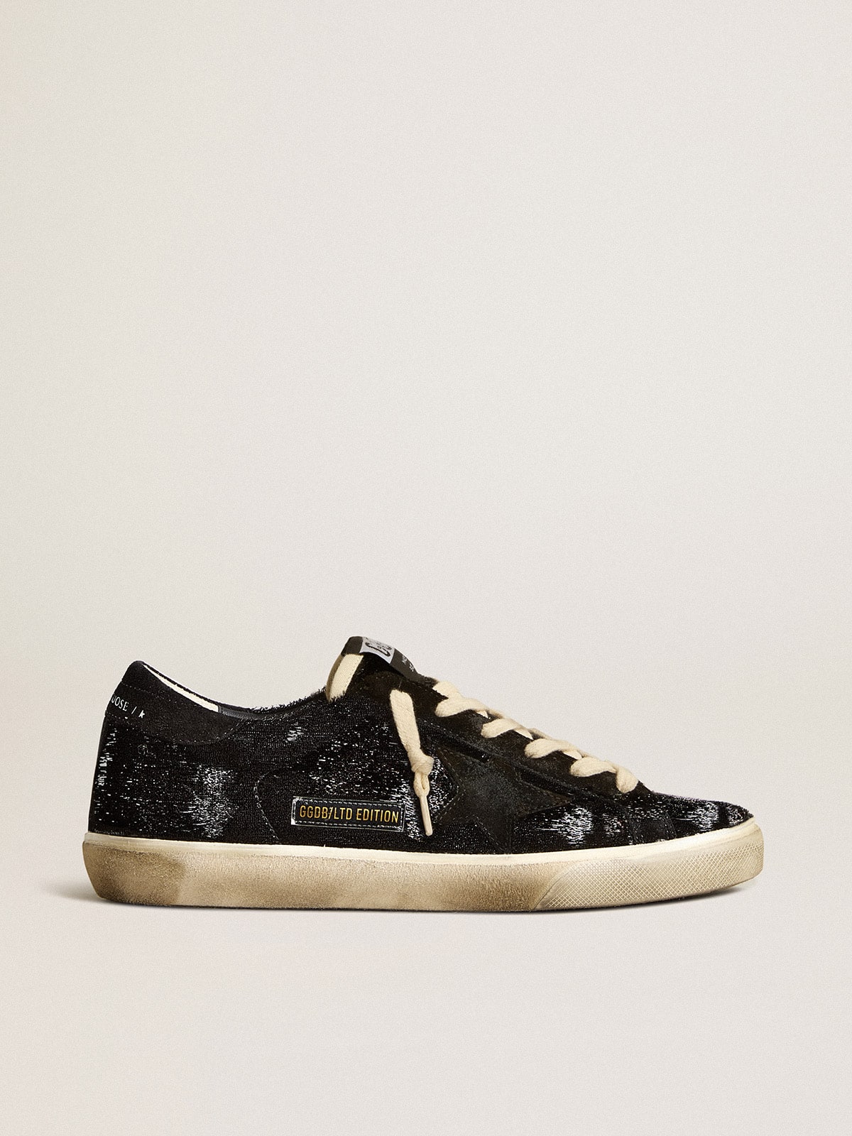 Men’s Super-Star in black velvet and suede with black suede star | Golden Goose