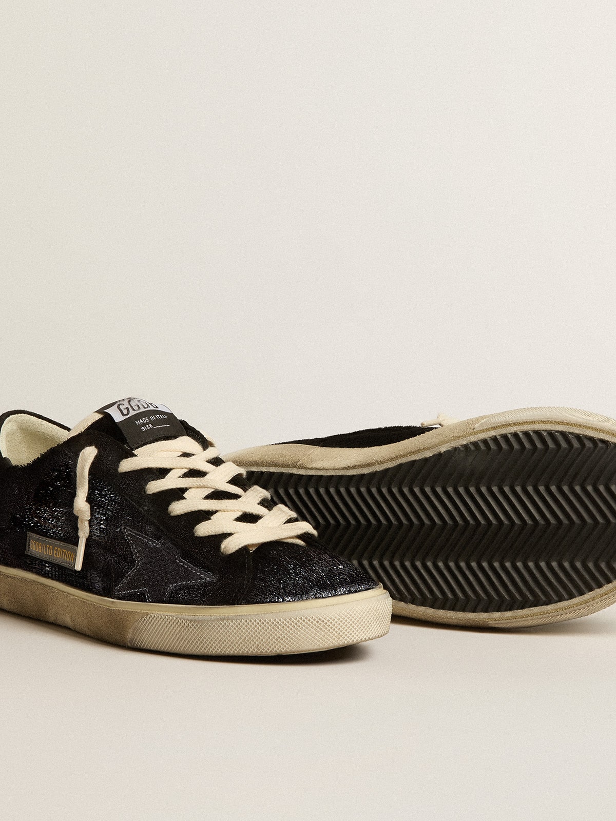 Men’s Super-Star in black velvet and suede with black suede star | Golden Goose