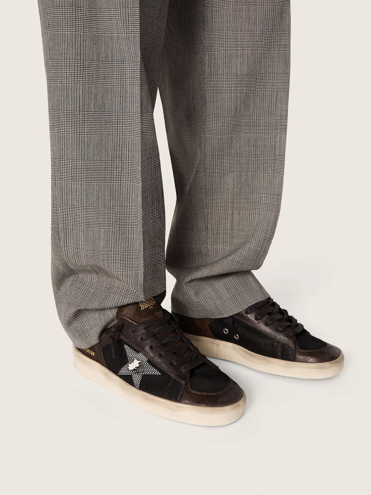 Men's Stardan in brown suede and black mesh with white leather star and nappa leather inserts | Golden Goose