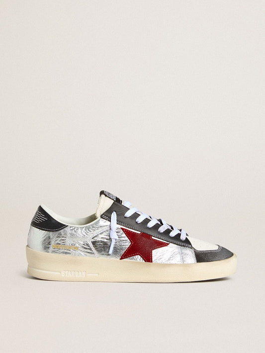 Men’s Stardan in laminated silver nylon with burgundy suede star | Golden Goose