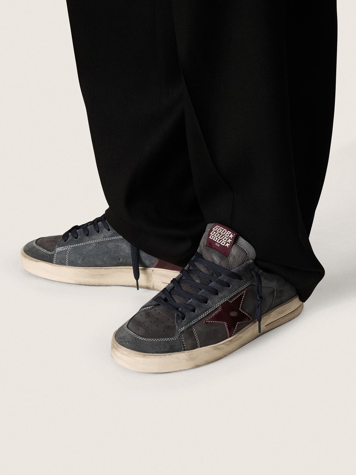 Men's Stardan LTD in anthracite nubuck and blue suede with metallic leather star | Golden Goose