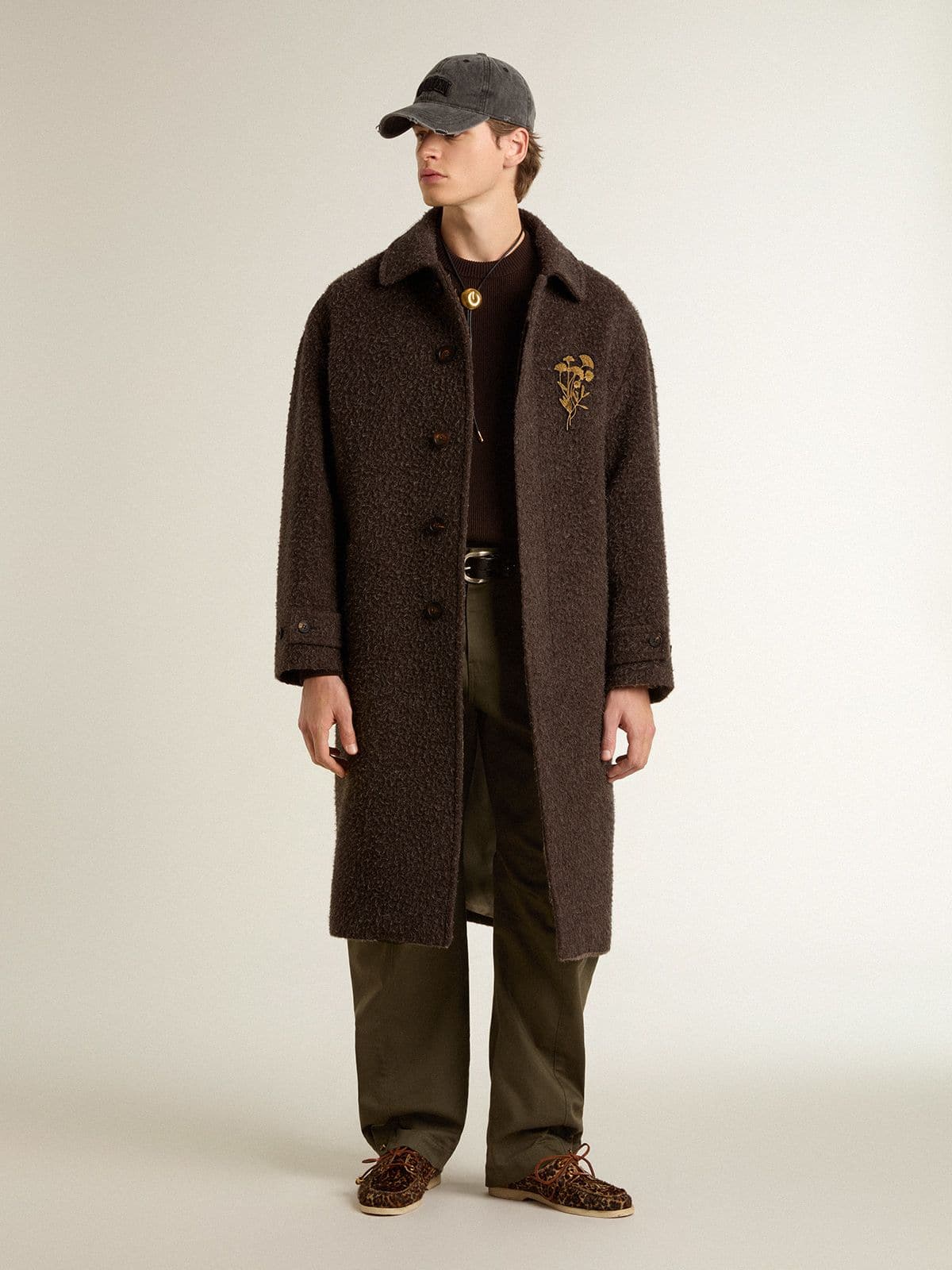 Men's single-breasted Journey coat in wrinkle wool blend with floral pin | Golden Goose