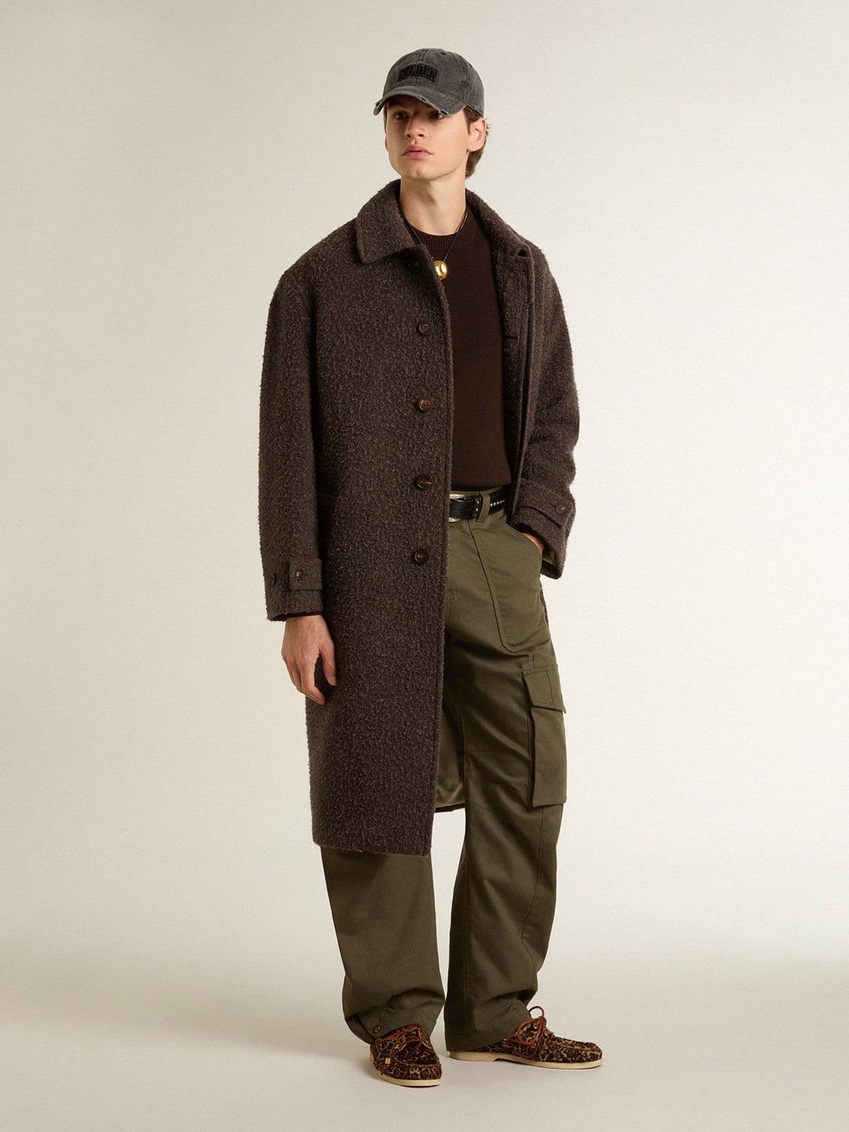 Men's single-breasted Journey coat in wrinkle wool blend with floral pin | Golden Goose