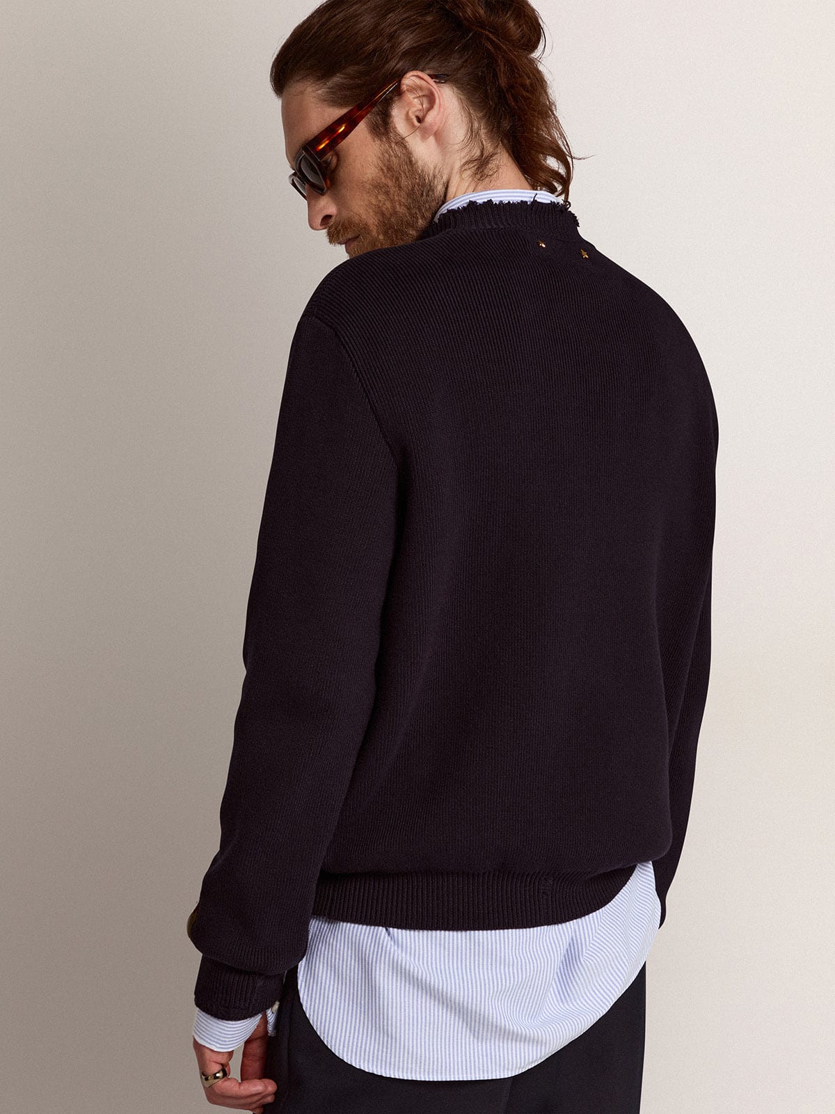 Men’s round-neck sweater in dark blue cotton | Golden Goose