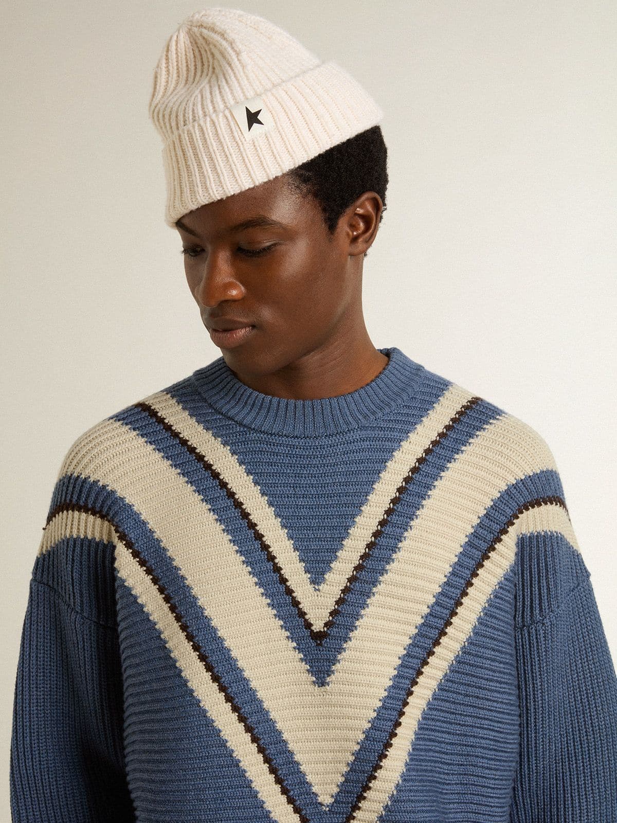 Men's light blue jacquard wool sweater with cream-colored pattern | Golden Goose