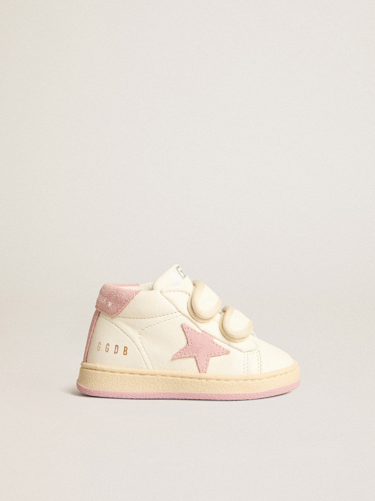 June Junior in nappa leather with old rose suede star and heel tab | Golden Goose